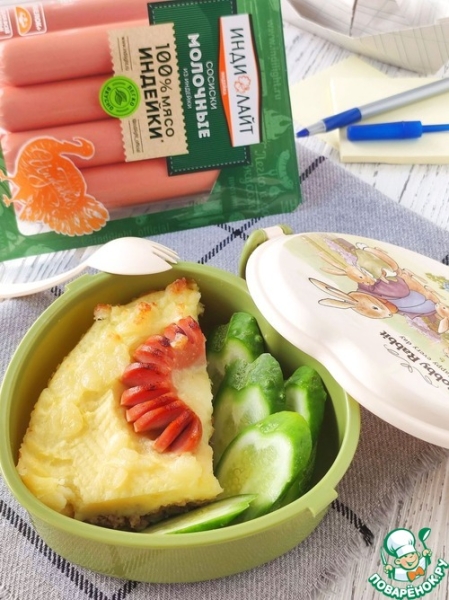 Картофельная запеканка с фаршем и сосисками Картофельная запеканка с фаршем и сосисками