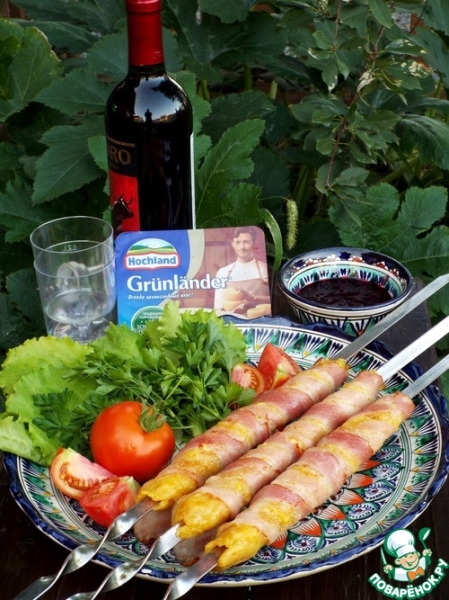 Картофельно-сырный кебаб в беконе Картофельно-сырный кебаб в беконе