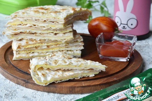 Кесадилья с яйцом и ветчиной из индейки Кесадилья с яйцом и ветчиной из индейки