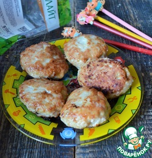 Котлеты из индейки и картофельного пюре Котлеты из индейки и картофельного пюре