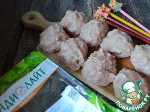 Котлеты из индейки и картофельного пюре Котлеты из индейки и картофельного пюре