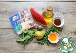 Легкий салат с арбузом