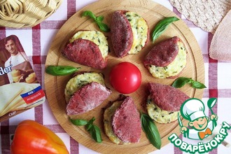 Манты с сырным соусом Манты с сырным соусом