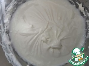 Муссовый торт с чёрной смородиной