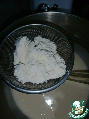 Муссовый торт с чёрной смородиной