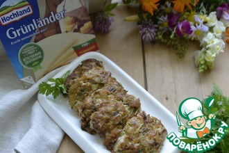 Нежный яичный рулет с сыром и ветчиной