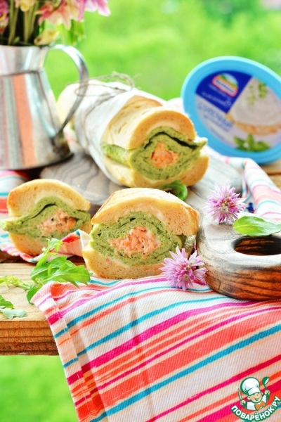 Омлетный рулет с горбушей в багете Омлетный рулет с горбушей в багете