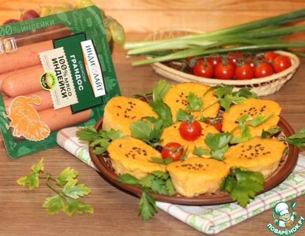 Овощное суфле с сосисками из индейки