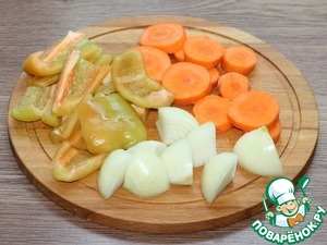 Овощное суфле с сосисками из индейки