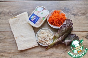 Рулет из лаваша с сыром и курицей Рулет из лаваша с сыром и курицей