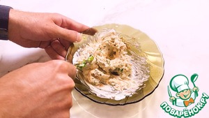 Рулетики из кабачков с сырной начинкой Рулетики из кабачков с сырной начинкой