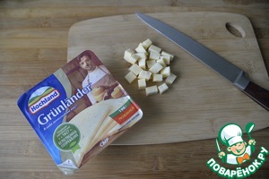 Салат из копчёной курицы и сыра