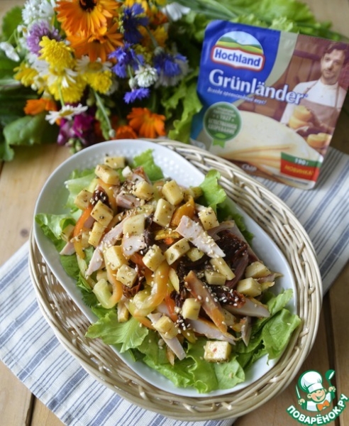 Салат из копчёной курицы и сыра