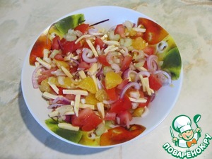 Салат из помидоров, сыра и апельсинов