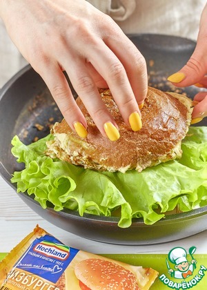 Сэндвич с омлетом и плавленым сыром Сэндвич с омлетом и плавленым сыром