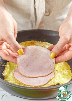 Сэндвич с омлетом и плавленым сыром Сэндвич с омлетом и плавленым сыром