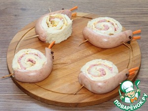 Сэндвичи с яйцом и сосиской "Улитки" Сэндвичи с яйцом и сосиской "Улитки"