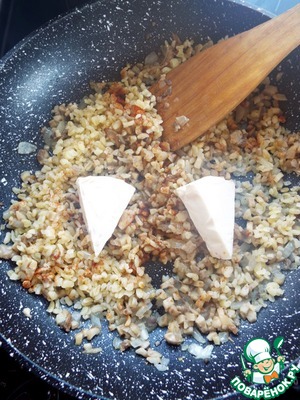 Шашлычки из фаршированных шампиньонов Шашлычки из фаршированных шампиньонов