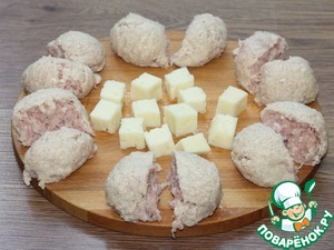 Шашлычки из крокетов с сыром и овощами