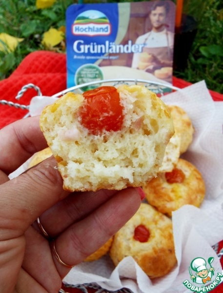 Сырные маффины с ветчиной и черри Сырные маффины с ветчиной и черри