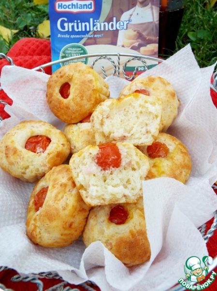 Сырные маффины с ветчиной и черри Сырные маффины с ветчиной и черри