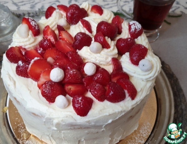 Торт ягодно-бисквитный Торт ягодно-бисквитный