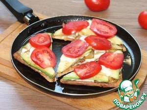 Тосты с овощами, сыром в яичной заливке Тосты с овощами, сыром в яичной заливке