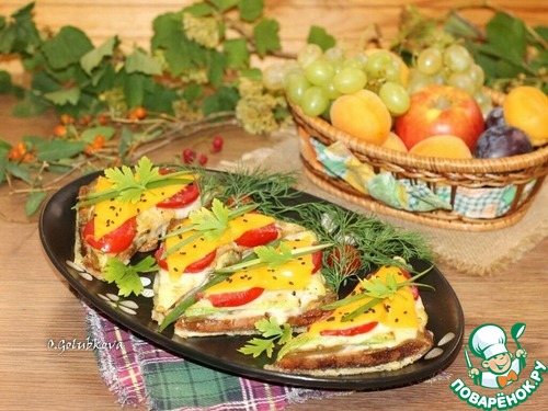 Тосты с овощами, сыром в яичной заливке Тосты с овощами, сыром в яичной заливке