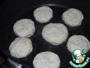 Творожники с маком и сыром Творожники с маком и сыром