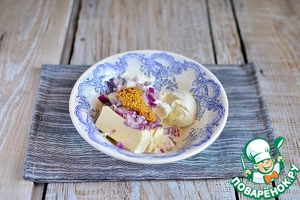 Закуска из малосольной рыбы на хлебце