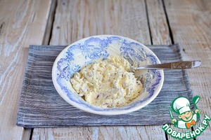 Закуска из малосольной рыбы на хлебце