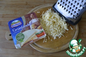 Запеканка из картофеля, фарша и сыра