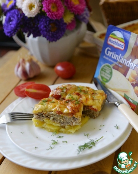 Запеканка из картофеля, фарша и сыра