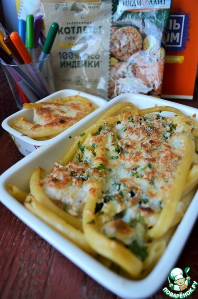 Запеканка макаронная с котлетами