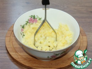 Звездочка из сосисок и картофельного пюре Звездочка из сосисок и картофельного пюре