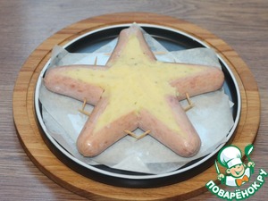 Звездочка из сосисок и картофельного пюре Звездочка из сосисок и картофельного пюре
