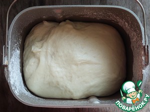 Закрытые мини-пиццы с сосисками