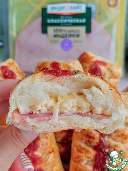 Пирожки с ветчиной, омлетом и сыром Пирожки с ветчиной, омлетом и сыром