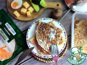 Тонкие ажурные дрожжевые блины с ветчиной