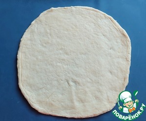 Закрытые мини-пиццы с сосисками