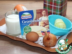 Блины с колбасой, сыром и кабачком