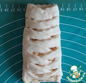 Пирожки с ветчиной, омлетом и сыром Пирожки с ветчиной, омлетом и сыром