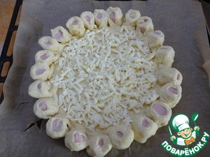 Сицилийская пицца с сосисками Сицилийская пицца с сосисками