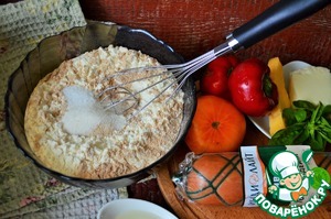 Мини пиццы с сервелатом и овощами Мини пиццы с сервелатом и овощами