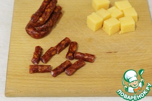 Канапе с сыром и колбасками Канапе с сыром и колбасками