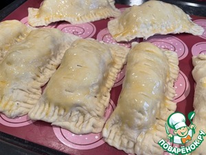 Слойки с брокколи и креветками