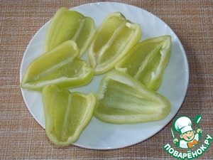 Болгарский перец с фаршем и сыром