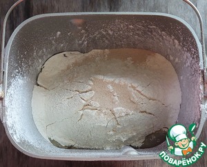 Закрытые мини-пиццы с сосисками