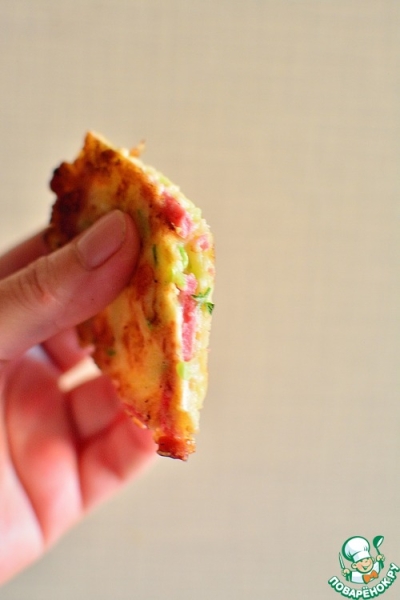 Кабачковые оладьи с колбасой и сыром Кабачковые оладьи с колбасой и сыром