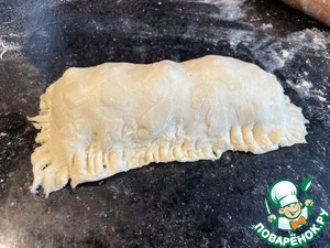 Слойки с брокколи и креветками